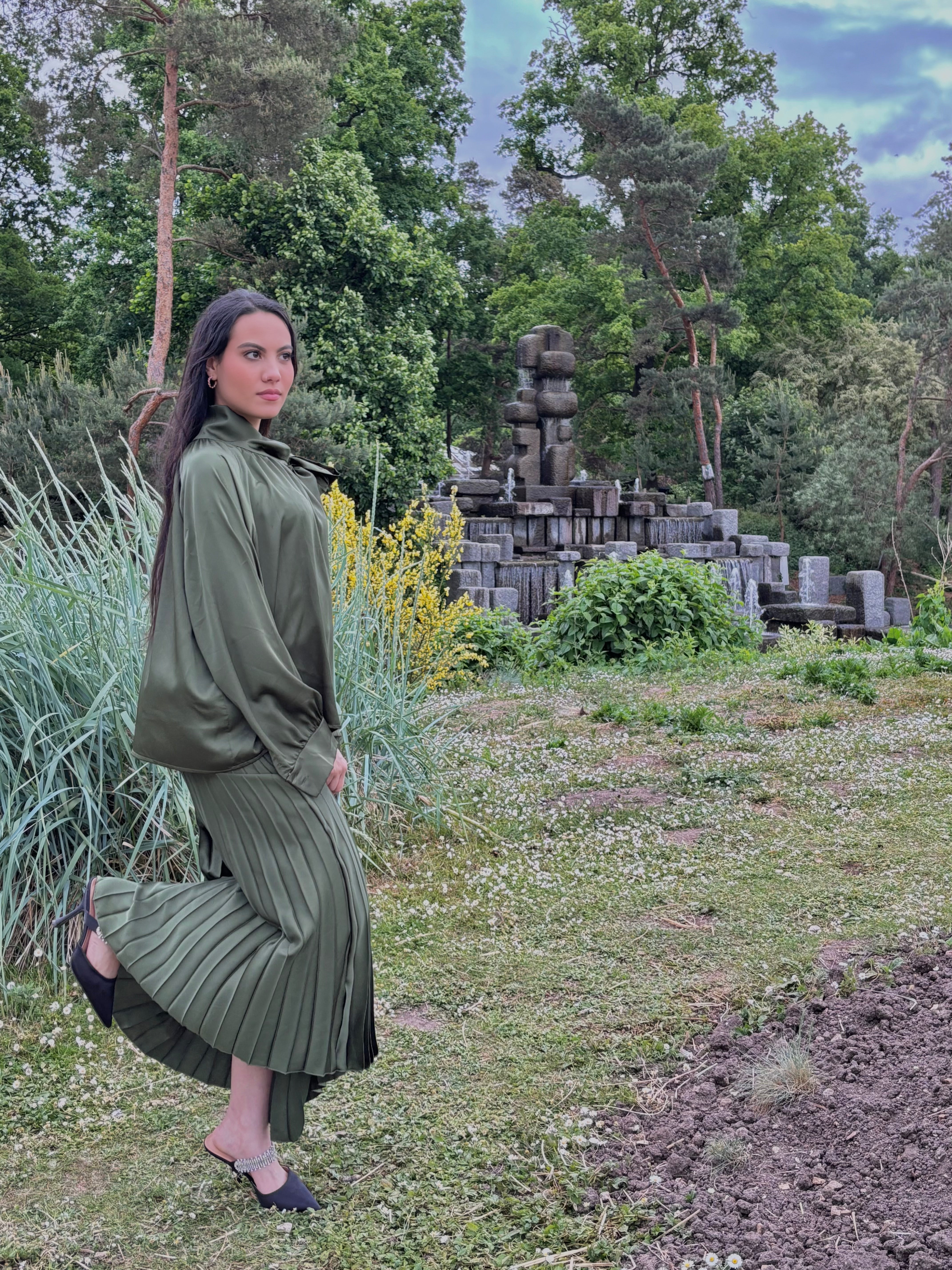 Ensemble Chemise & Jupe Plisée Vert Kaki