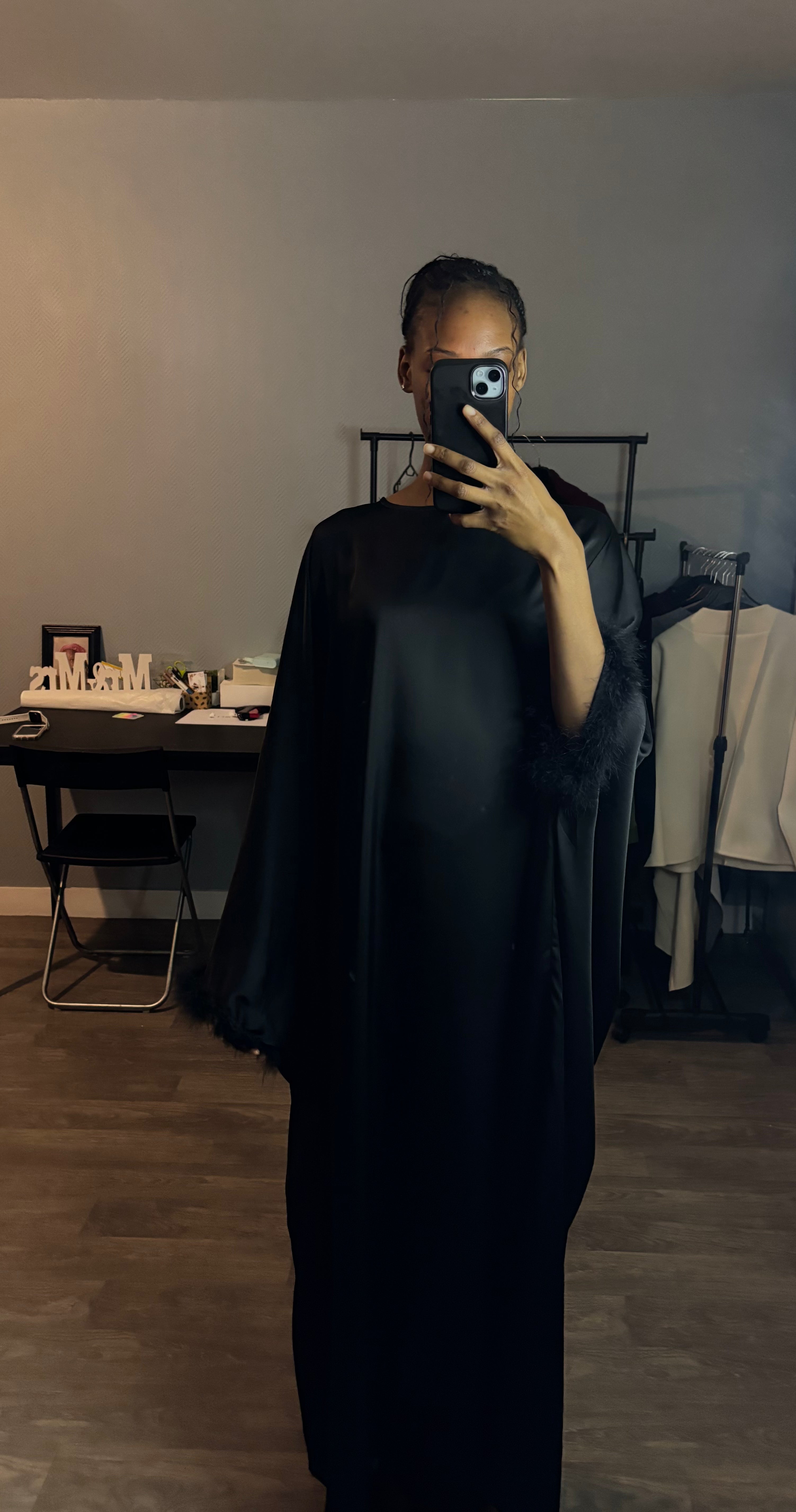 Abaya en satin Papillon oversize sans ceinture