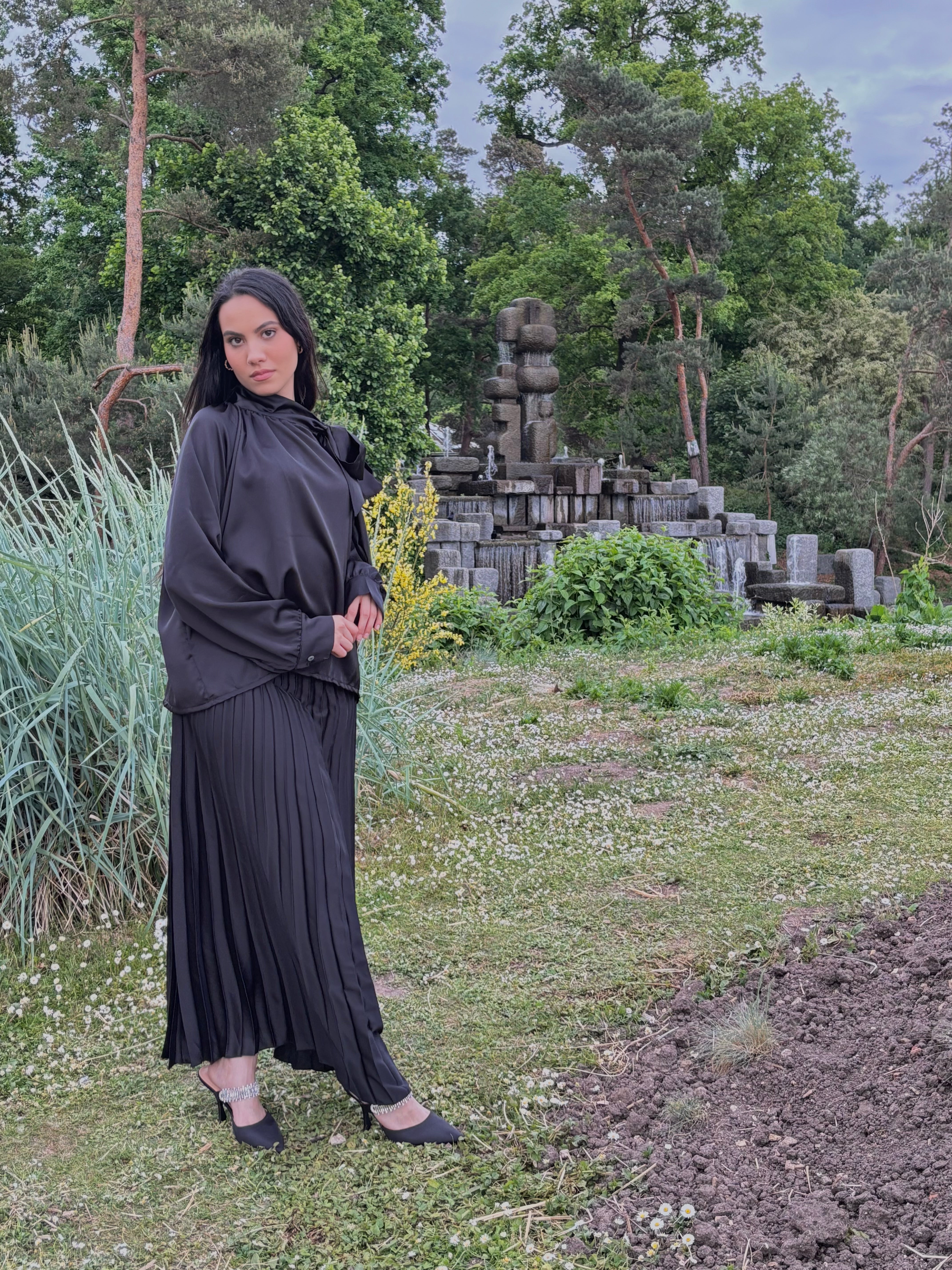 Ensemble Chemise & Jupe Plisée Noir